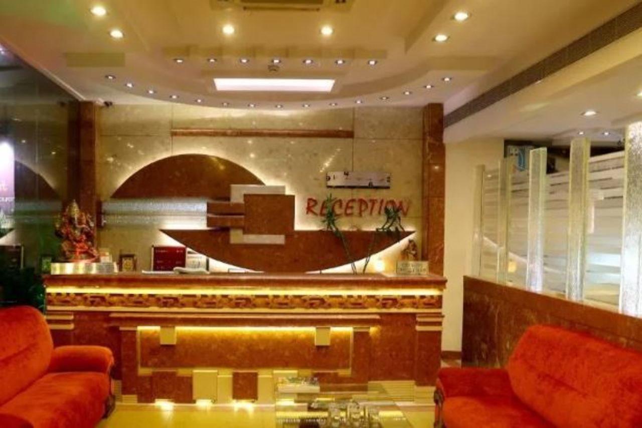 Taj Inn Hotel Агра Экстерьер фото