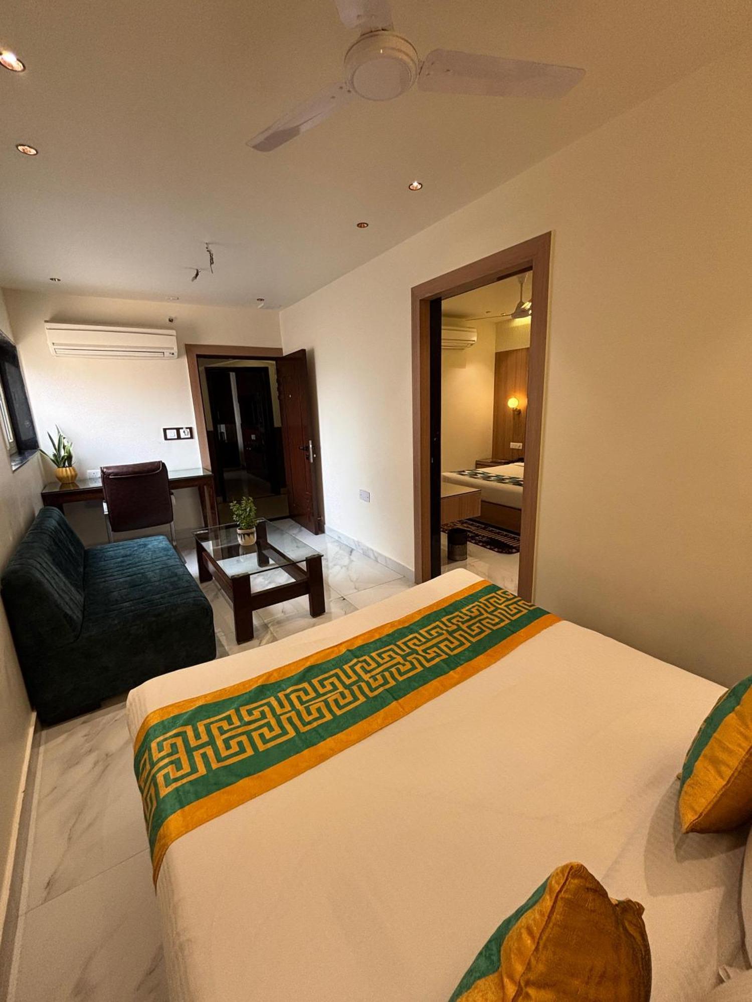 Taj Inn Hotel Агра Экстерьер фото