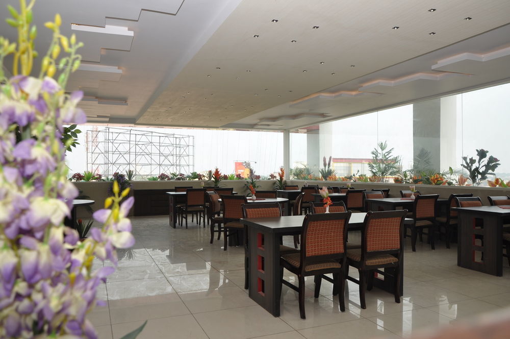 Taj Inn Hotel Агра Экстерьер фото